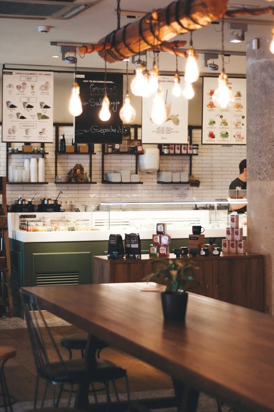 A kissa-style cafe counter, the atmosphere planned for the second floor
